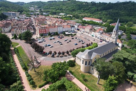 Escorts Le Creusot